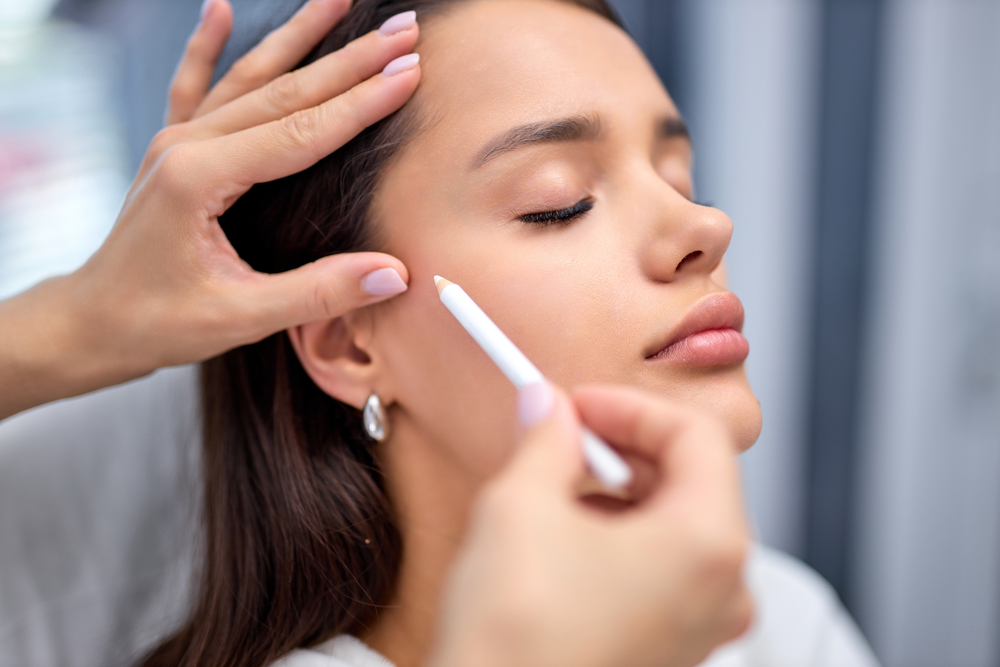 The Ideal Age to Consider a Mini Face Lift for Maximum Results